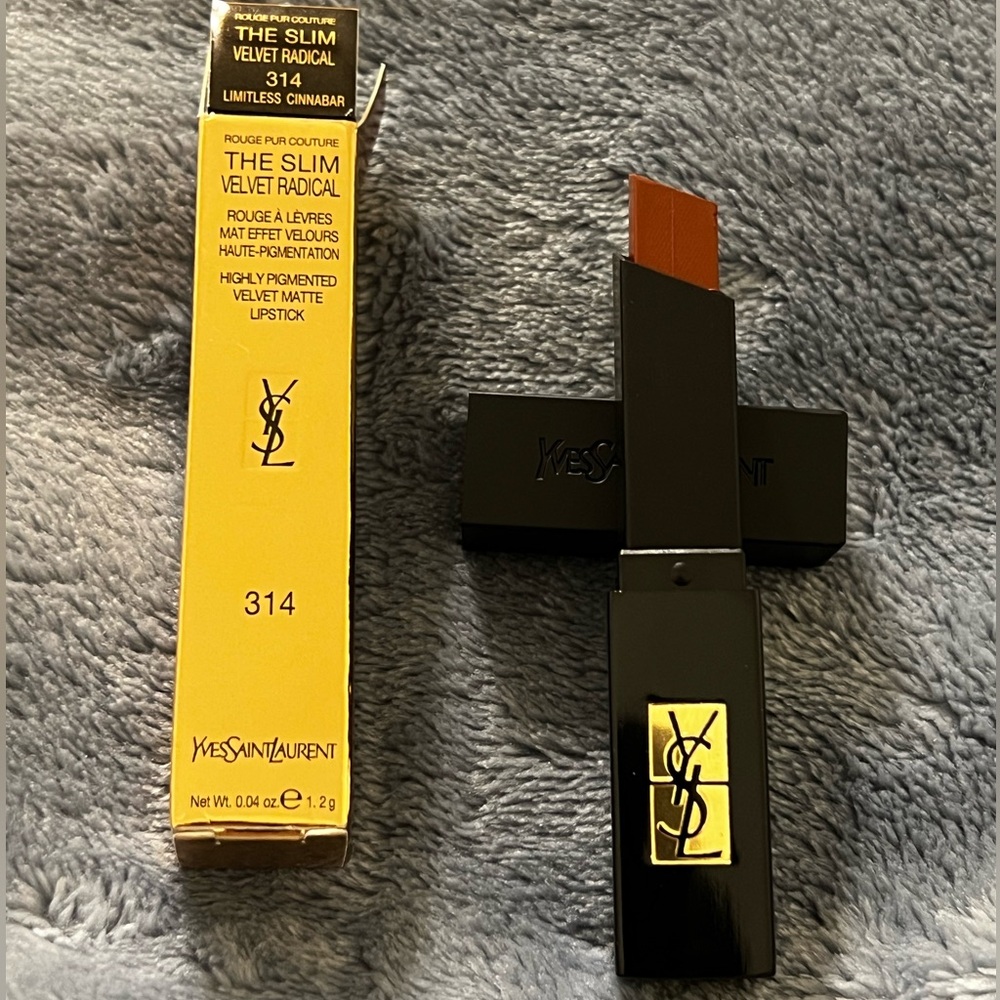 Yves Saint Laurent The Slim Velvet Radical Lipstick 314. 1.2g/ 0.04oz